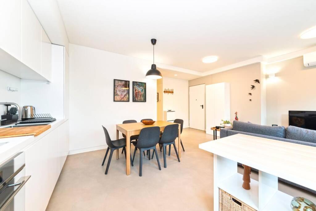 Stylish Apartment By Av. Da Liberdade Lisboa Екстериор снимка